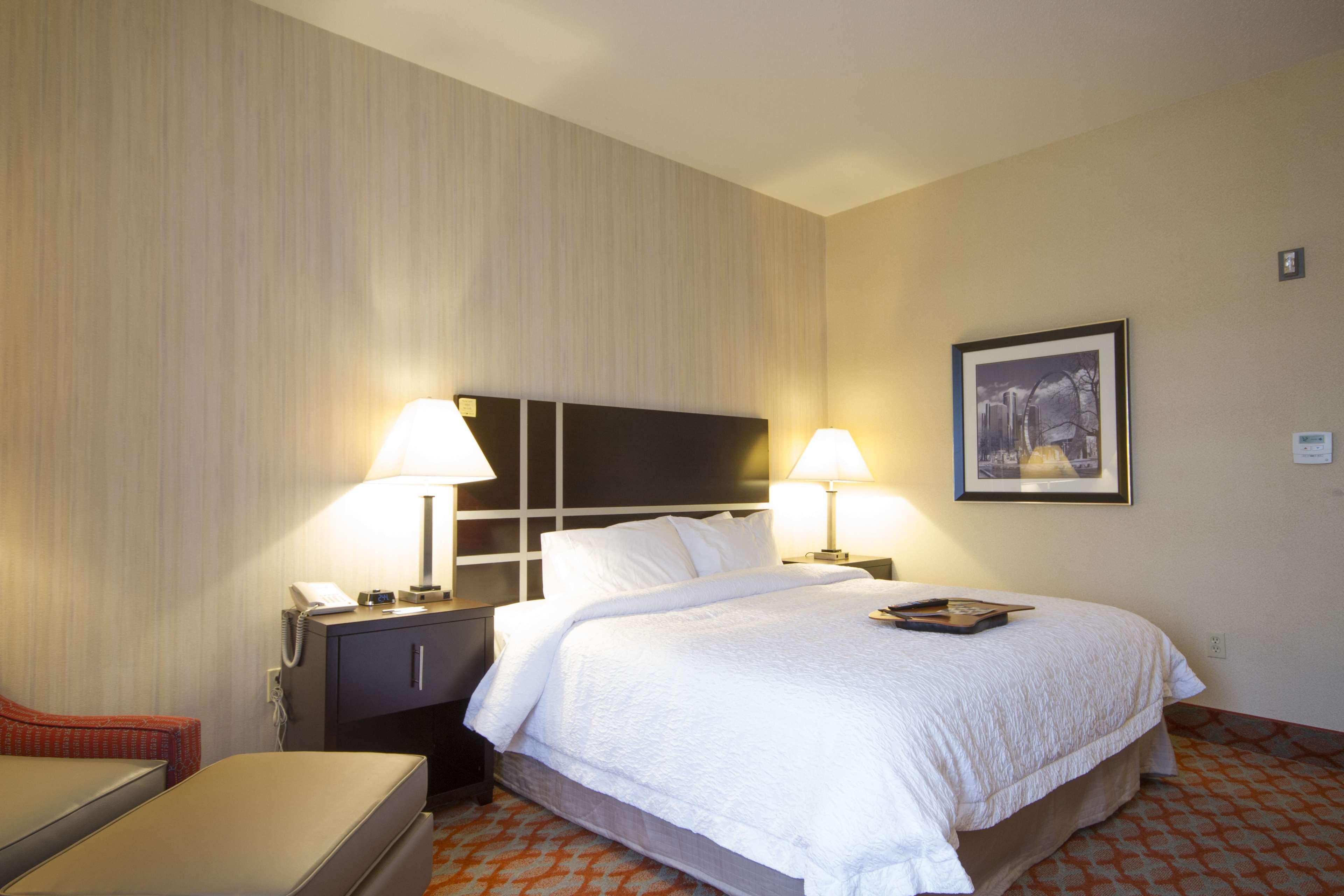 Hampton Inn Marshall Bagian luar foto