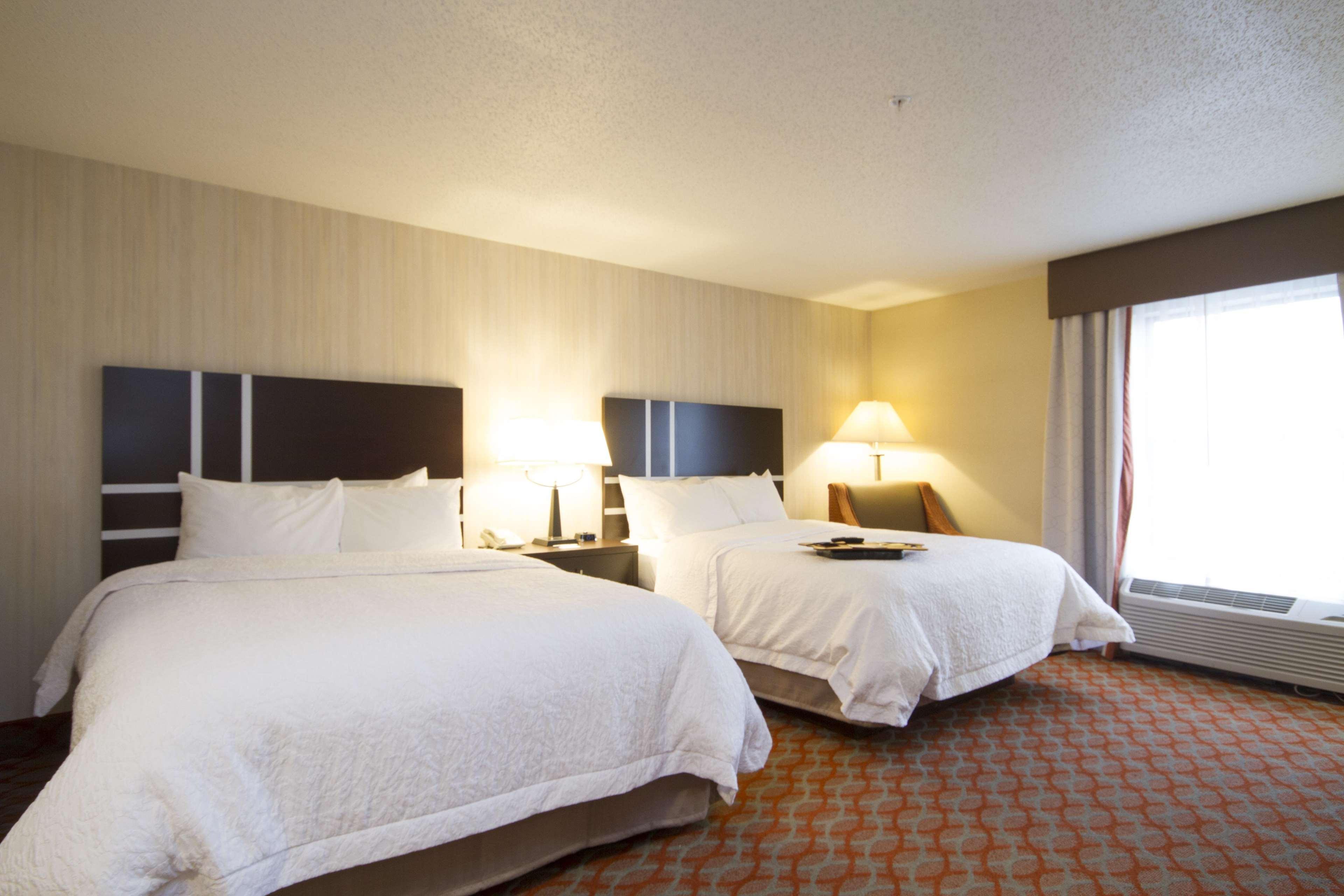 Hampton Inn Marshall Bagian luar foto