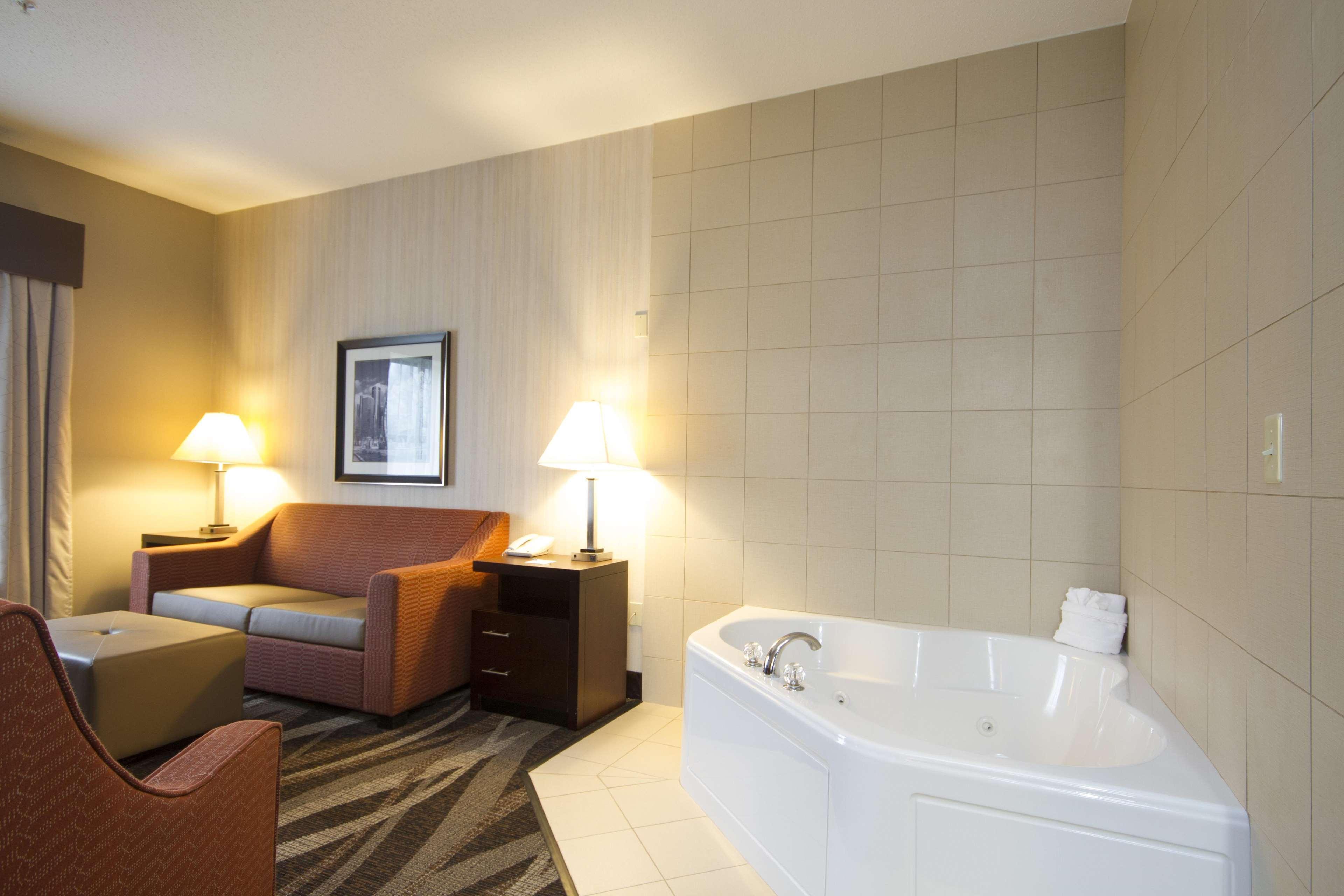 Hampton Inn Marshall Bagian luar foto