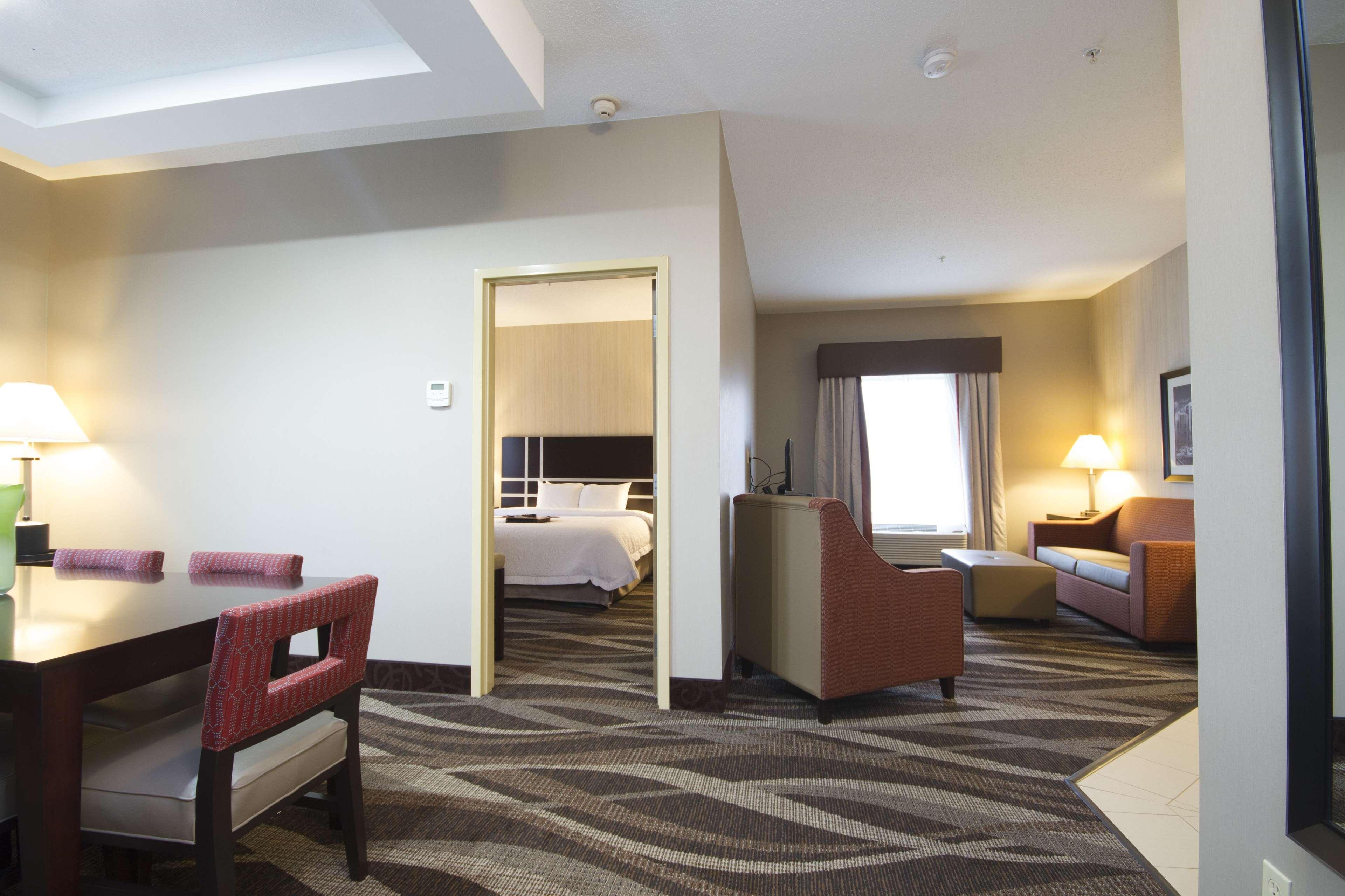 Hampton Inn Marshall Bagian luar foto