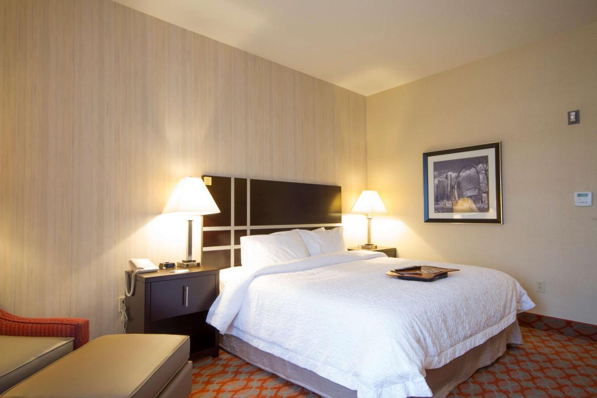 Hampton Inn Marshall Bagian luar foto