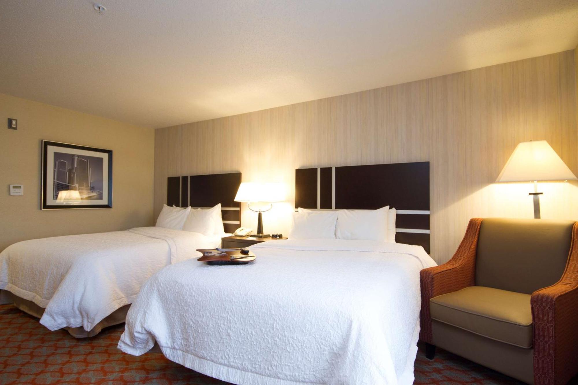 Hampton Inn Marshall Bagian luar foto