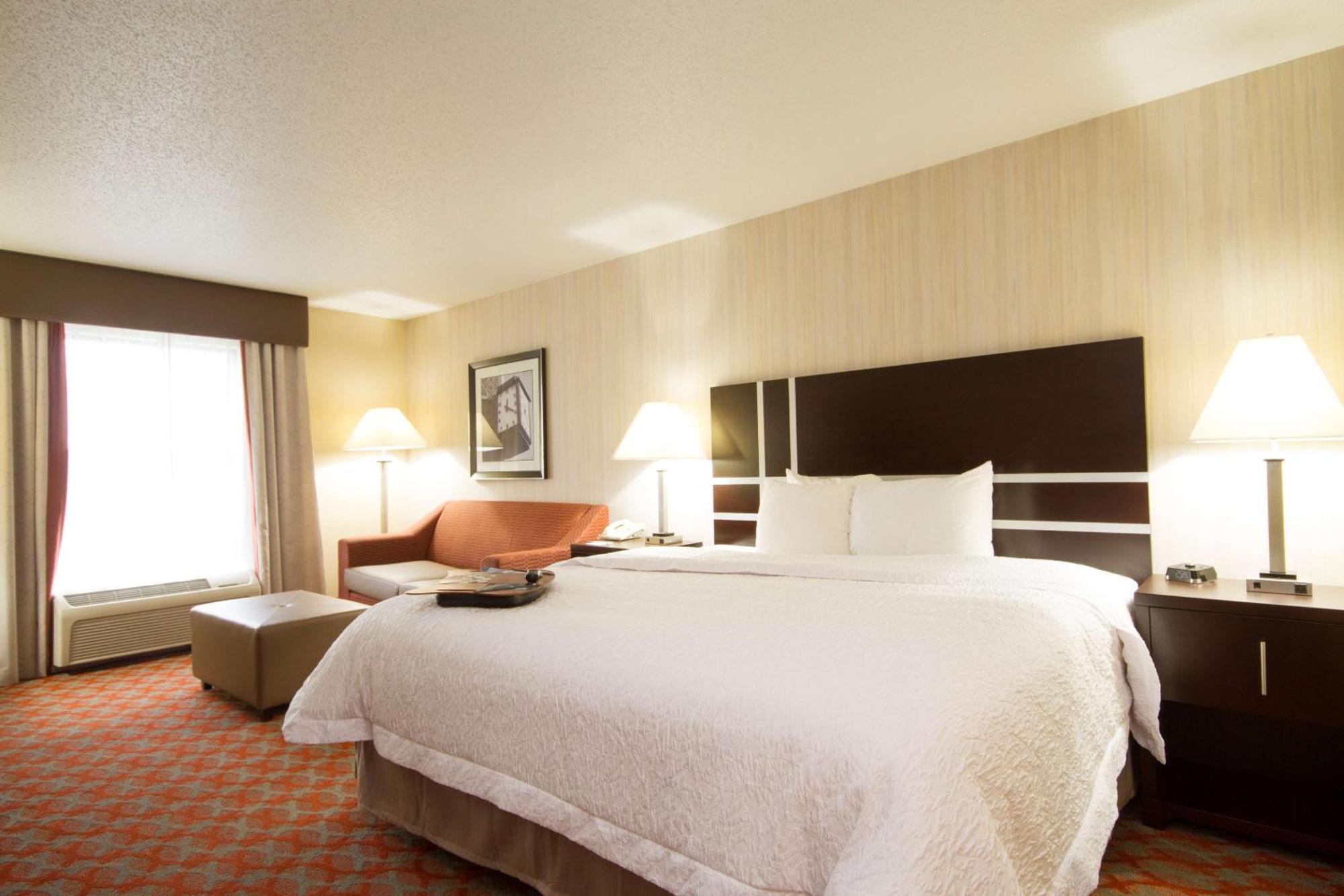 Hampton Inn Marshall Bagian luar foto